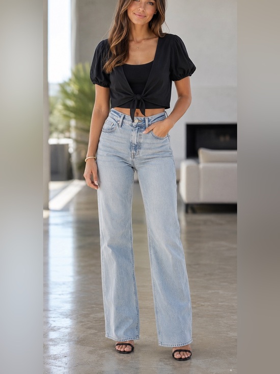 Aritzia Tops - NEW Aritzia Sunday Best Black‎ Bambi Tie-front Short Sleeve Crop Shrug